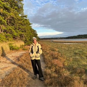 Meet your Posher, Cristina